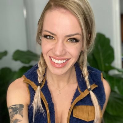 ROO RAIN roorain.com OnlyFans & Social Media Links | Hypehub